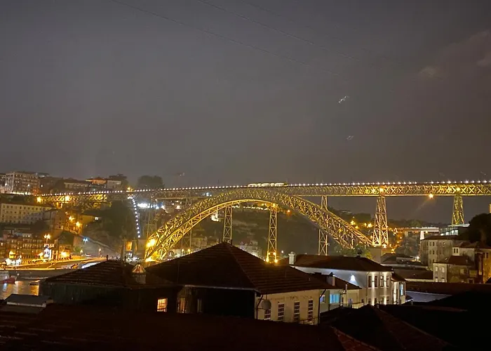 Porto Views & Wines By Porto City Hosts