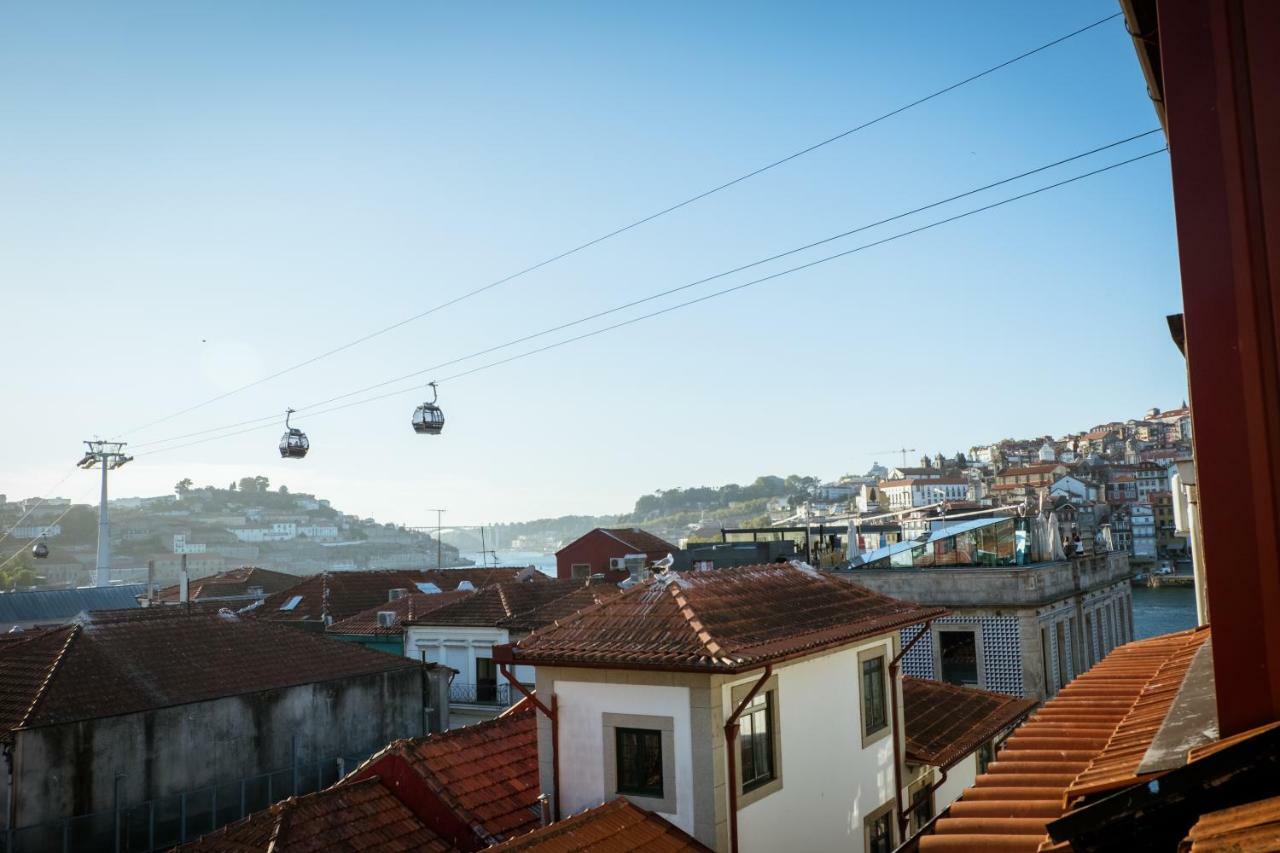 Porto Views & Wines By Porto Hosts